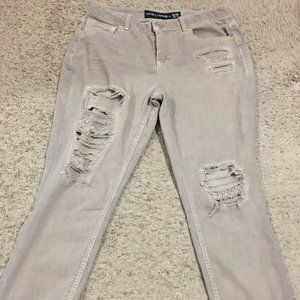 NWOT Vanilla Star Mid Rise Distressed Grey Pants